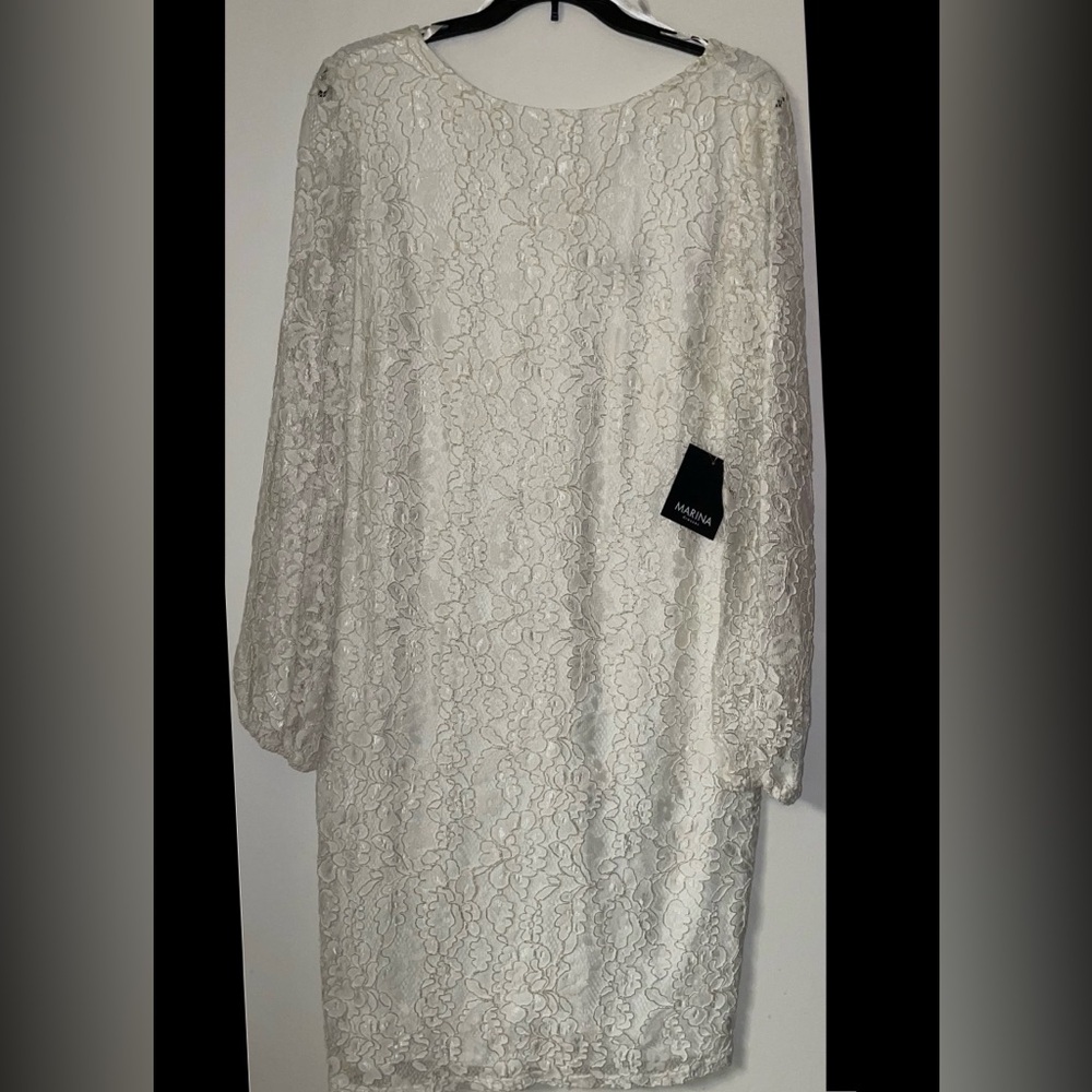 NWT Marina Lace Dress, Size 10, Ivory w/ slight gold lace